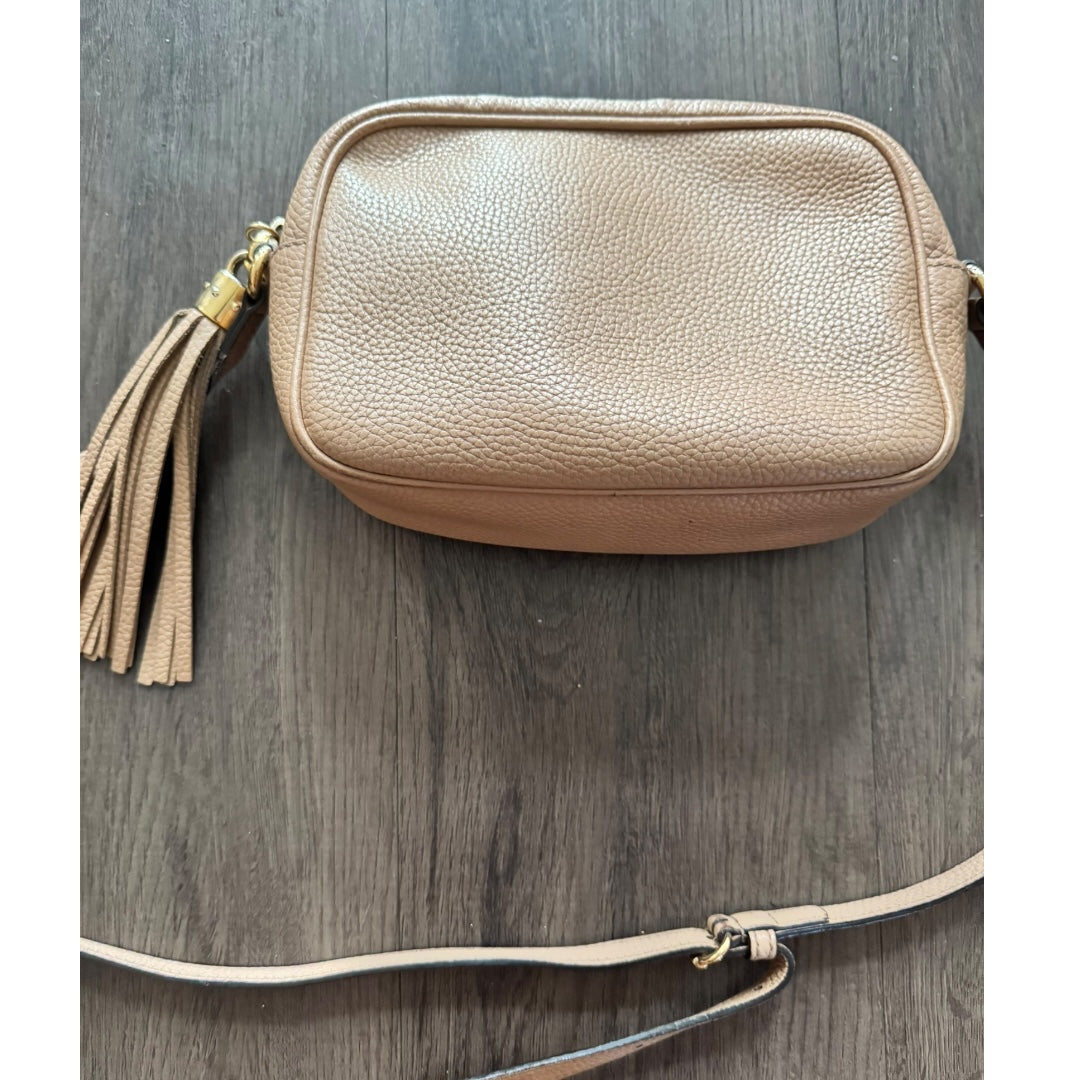 Authentic Gucci soho camera crossbody