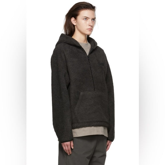 New authentic FEAR OF GOD ESSENTIALSBlack Polyester Hoodie