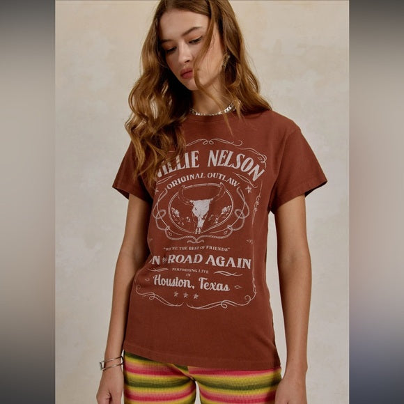 New daydreamer Willie Nelson tee