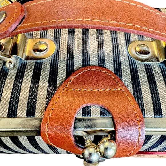 Authenticated vintage fendi zuca striped vanity case large