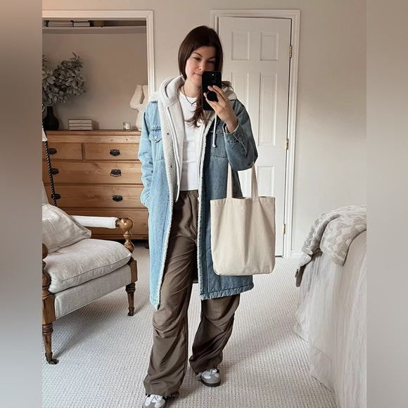 Hard to find aritzia The '90s Ali Sherpa Coat