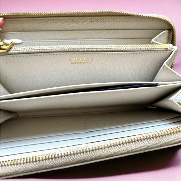 Authentic Prada Saffiano Trend Leather Zip Wallet