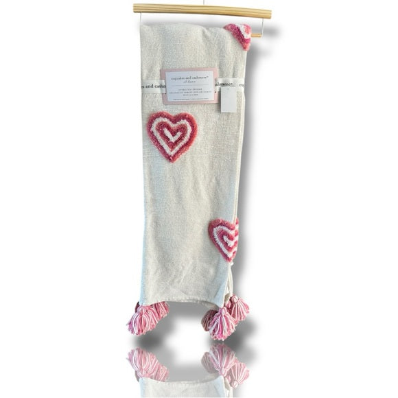 NWT Cupcakes & Cashmere Tufted Groovy Hearts, Valentines Day, Throw Blanket